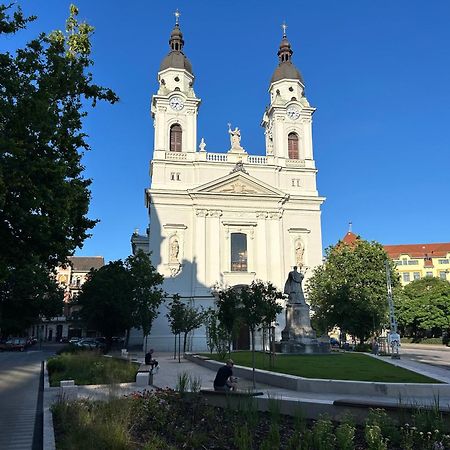 Central Boulevard Apartman Budapest Esterno foto